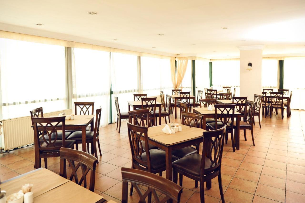 Uestuen Hotel Alsancak İzmir Ngoại thất bức ảnh